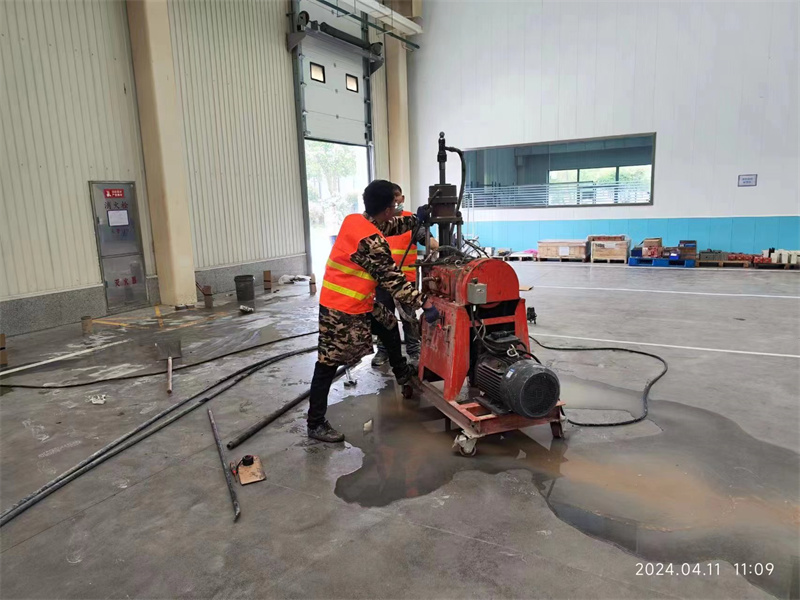 怀安厂房地面下沉塌陷注浆加固施工